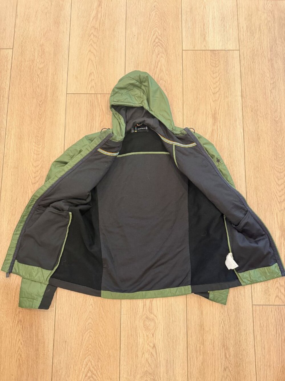 Smartwool Jacket (M) - Picture 3 of 4